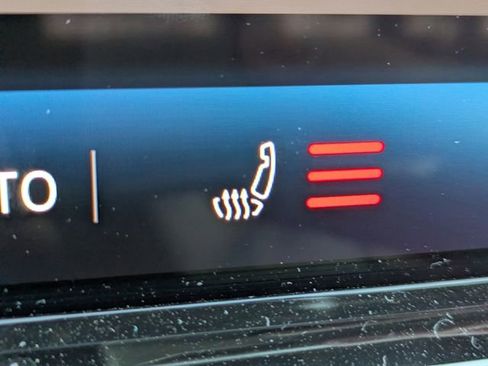 New 2026 Volkswagen Tiguan SE R-Line image 24