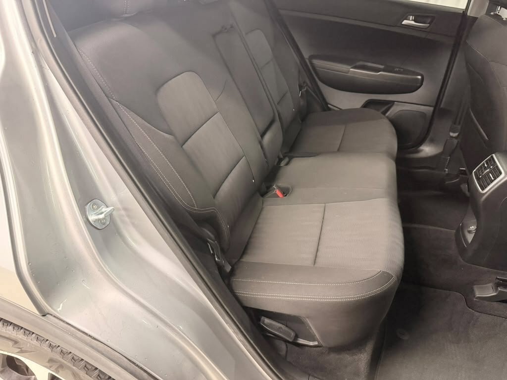 Used 2021 Kia Sportage LX AWD/4WD image 37