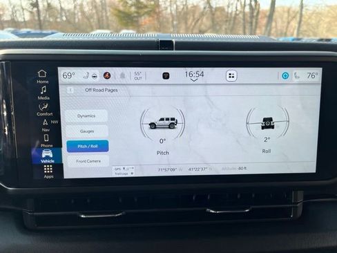 Used 2024 Jeep Wrangler Unlimited Rubicon 4xe image 40