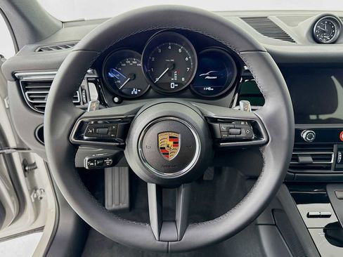 New 2025 Porsche Macan image 15