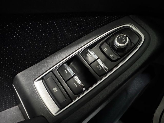 Used 2023 Subaru Ascent Limited AWD/4WD image 22