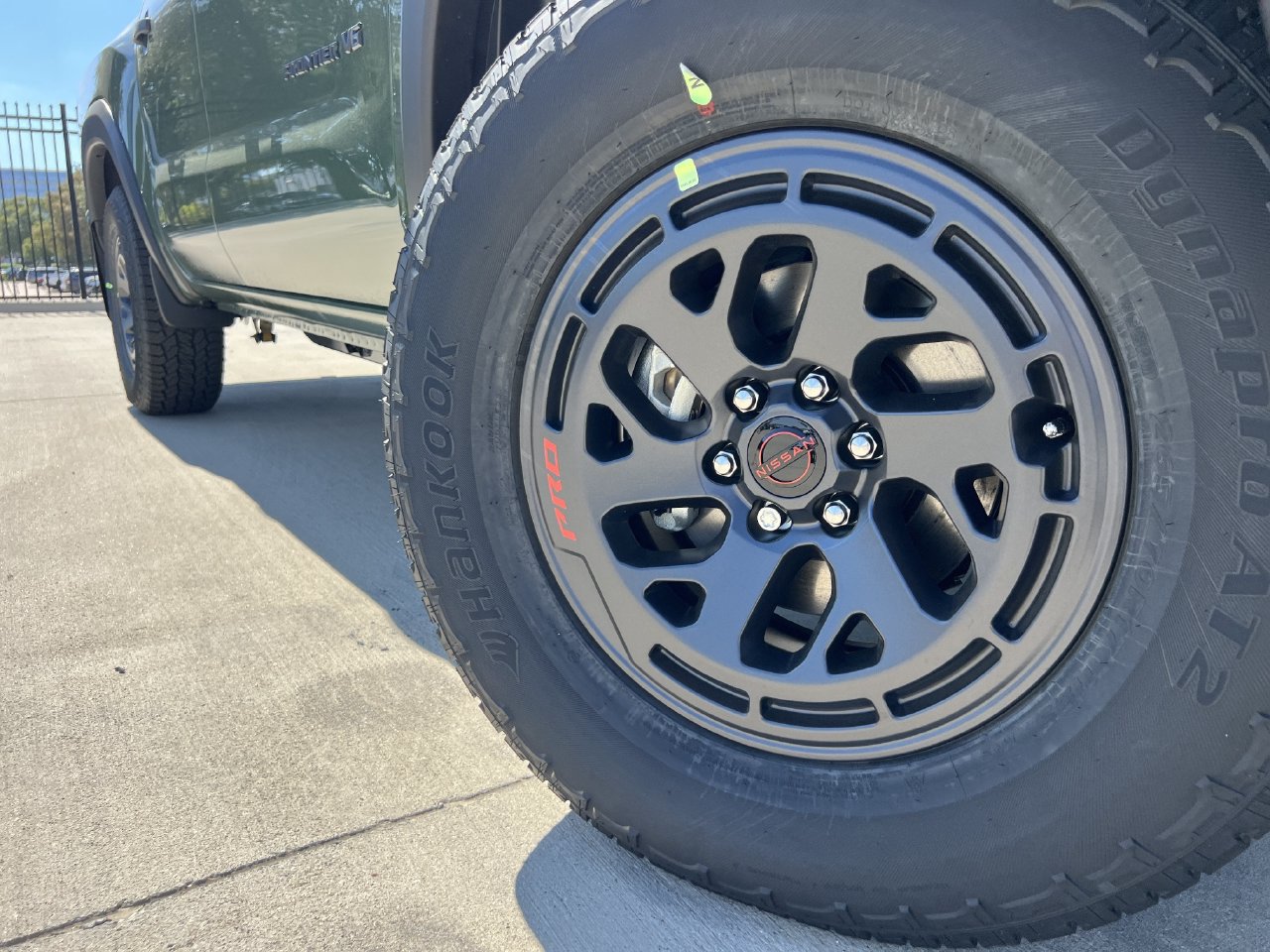New 2027 Nissan Frontier PRO-4X AWD/4WD image 6