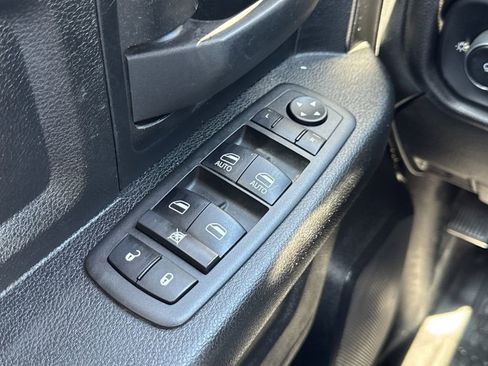 Used 2022 RAM 2500 Tradesman AWD/4WD image 31