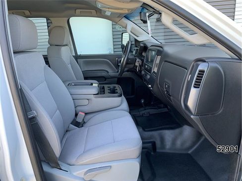Used 2018 GMC Sierra 2500 4x4 Crew Cab w/ Sierra Convenience Package image 23