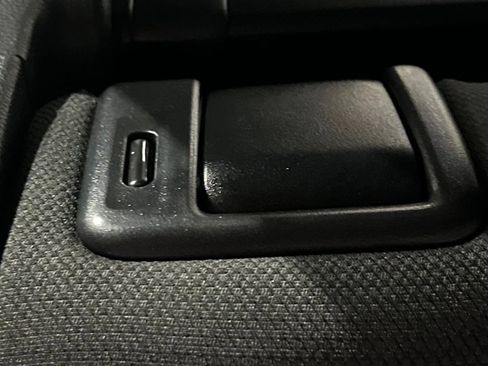 Used 2022 Toyota RAV4 XLE w/ Convenience Package AWD/4WD image 56