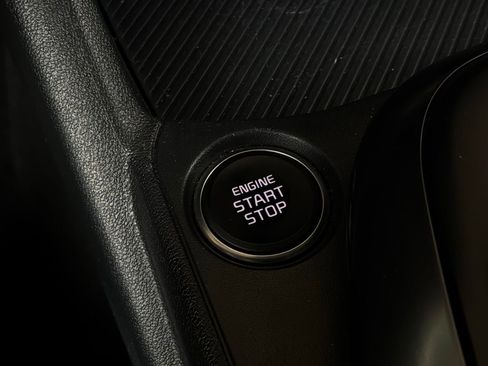 Used 2025 Kia K4 FWD image 25
