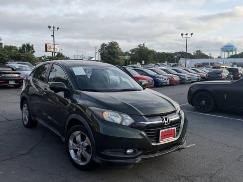 Used 2016 Honda HR-V EX image 4