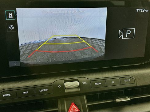 Used 2025 Kia K4 FWD image 23