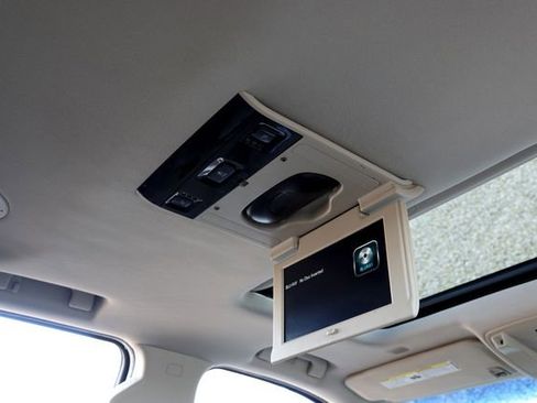 Used 2018 GMC Yukon XL Denali w/ Denali Ultimate Package image 9