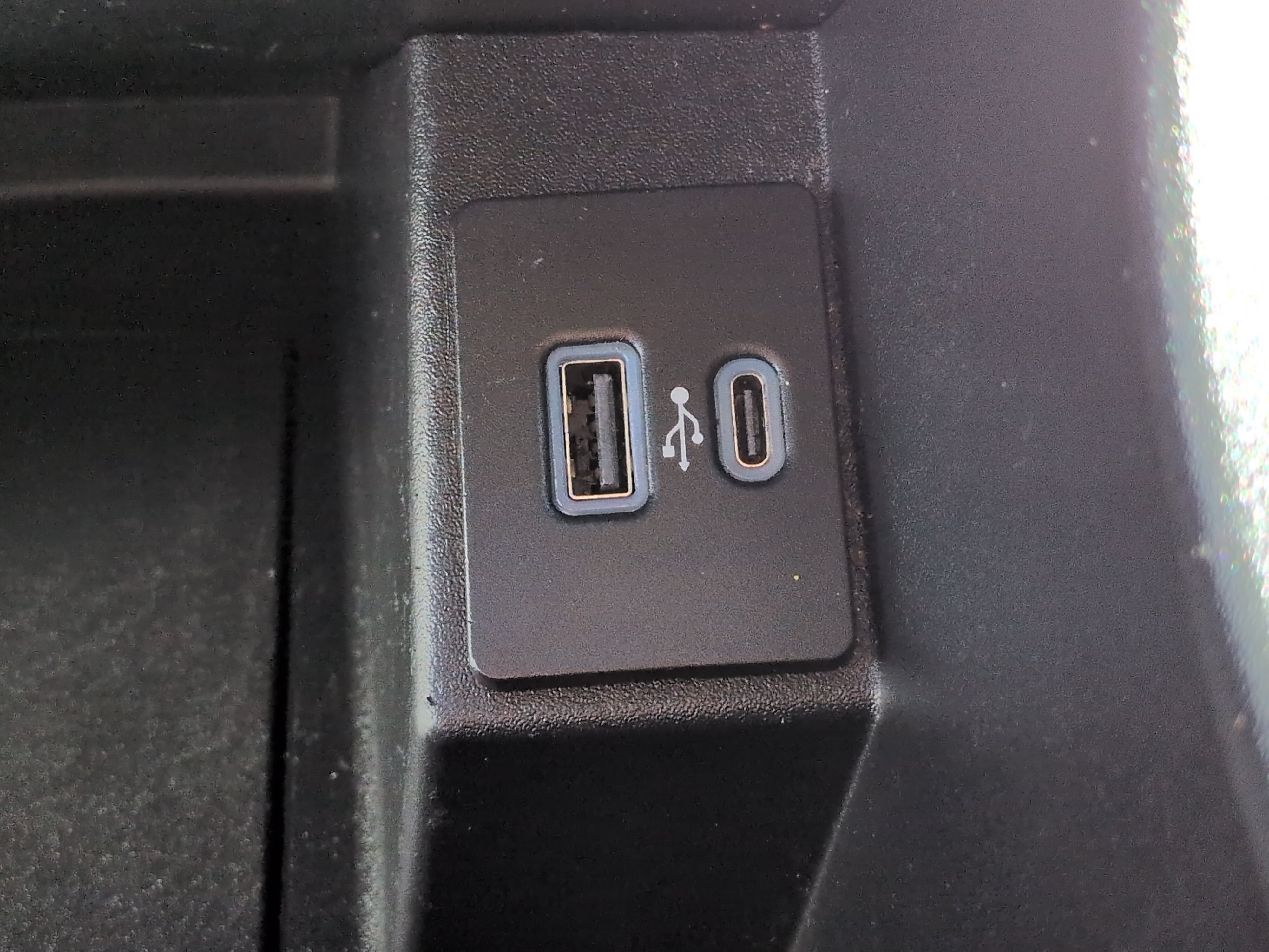 Certified 2024 Ford Edge SEL AWD/4WD image 19