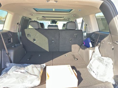 New 2025 Hyundai Santa Fe Limited image 36