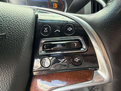Used 2019 Cadillac Escalade ESV Luxury AWD/4WD image 13