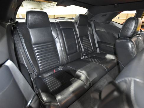Used 2009 Dodge Challenger R/T RWD image 35