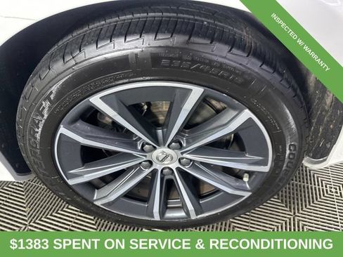 Used 2021 Volvo S60 T6 Momentum AWD/4WD image 5
