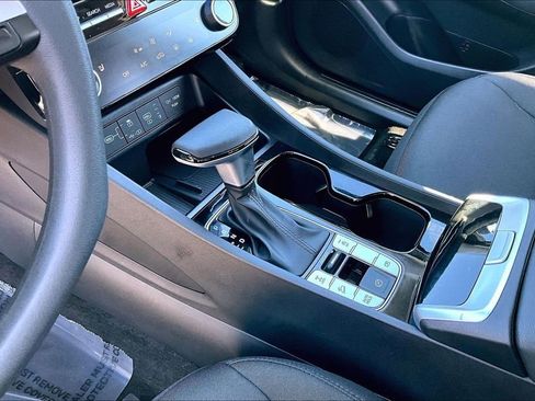 Used 2025 Hyundai Tucson SEL image 15