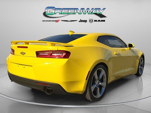 Used 2018 Chevrolet Camaro SS image 4