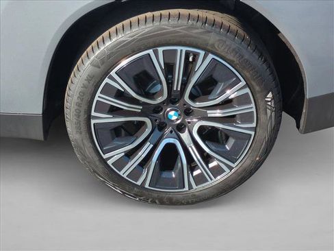 New 2026 BMW X3 xDrive30 w/ Premium Package AWD/4WD image 10