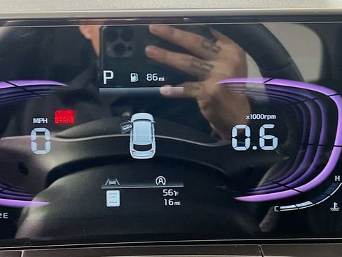 New 2025 Kia Telluride S image 12