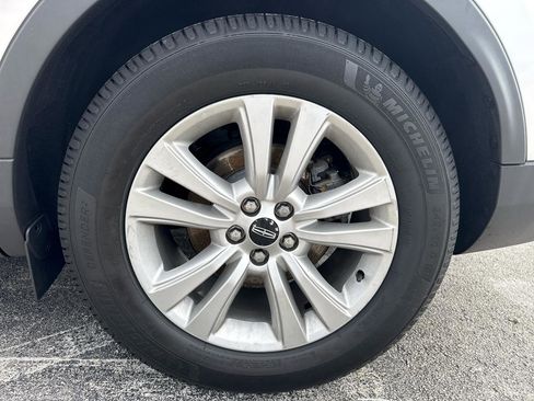 Used 2018 Lincoln MKX Premiere image 40