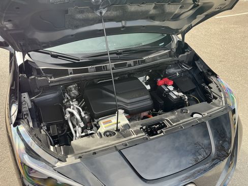 Certified 2024 Nissan Leaf SV Plus image 11