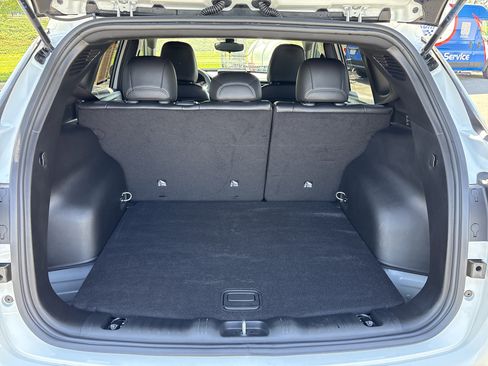 Certified 2025 Jeep Compass Latitude image 33