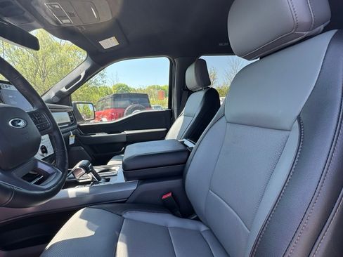 New 2023 Ford F150 Lightning Lariat AWD/4WD image 12