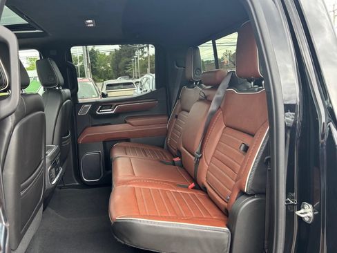 Used 2023 GMC Sierra 1500 Denali Ultimate AWD/4WD image 23