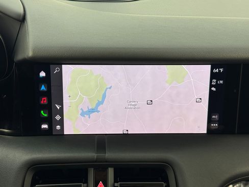 Used 2023 Porsche Taycan 4S w/ Technology Package image 25