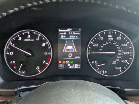 Certified 2022 Subaru Outback Touring AWD/4WD image 14