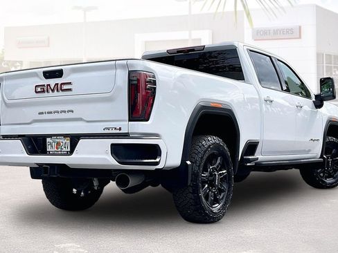 Used 2026 GMC Sierra 2500 AT4 w/ Technology Package AWD/4WD image 33