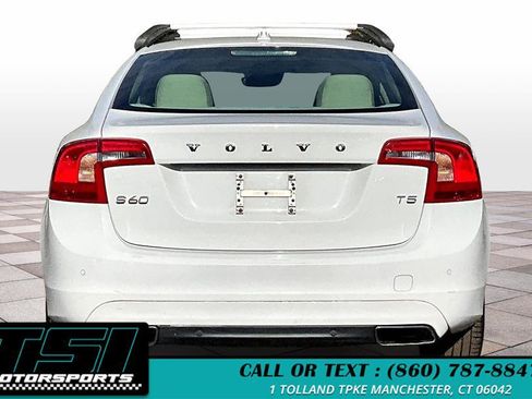Used 2015 Volvo S60 T5 Premier image 4