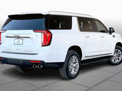 Used 2024 GMC Yukon XL Denali image 13