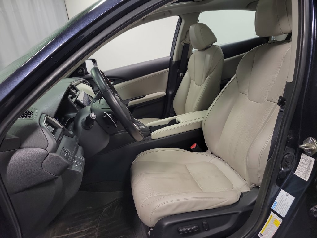 Used 2019 Honda Insight Touring image 13
