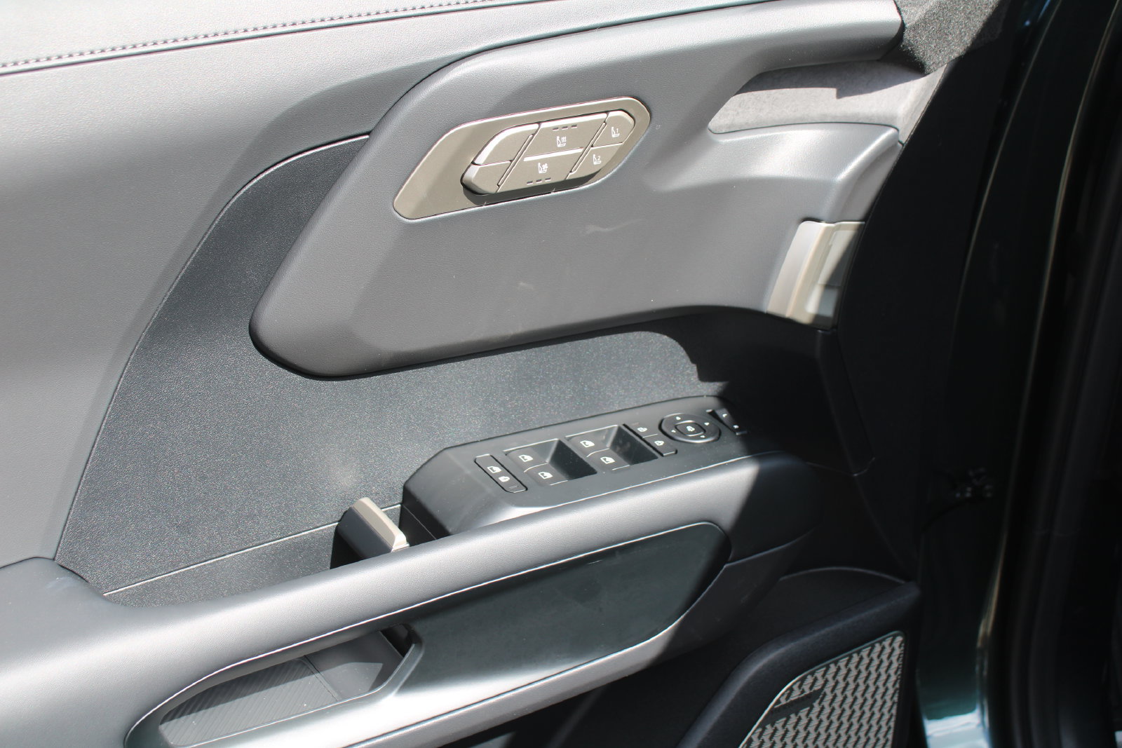 New 2027 Kia Telluride SX FWD image 21