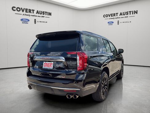 Used 2024 GMC Yukon AT4 w/ AT4 Premium Plus Package AWD/4WD image 5