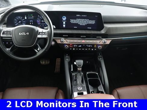 Used 2024 Kia Telluride SX image 2