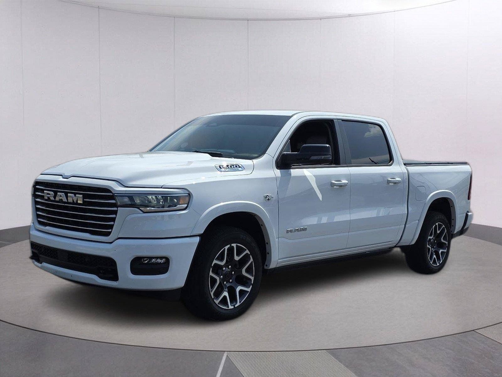 Used 2026 RAM 1500 Laramie AWD/4WD image 1