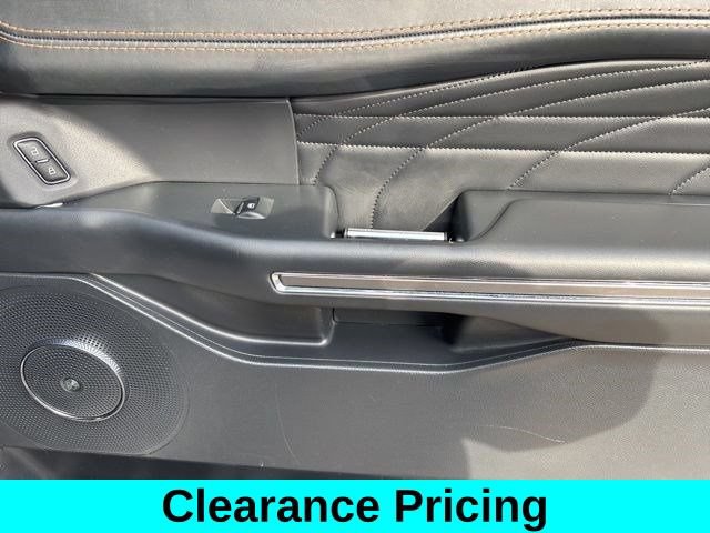 Used 2023 Ford Expedition Max Platinum AWD/4WD image 45