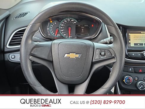 Used 2017 Chevrolet Trax LS FWD image 12