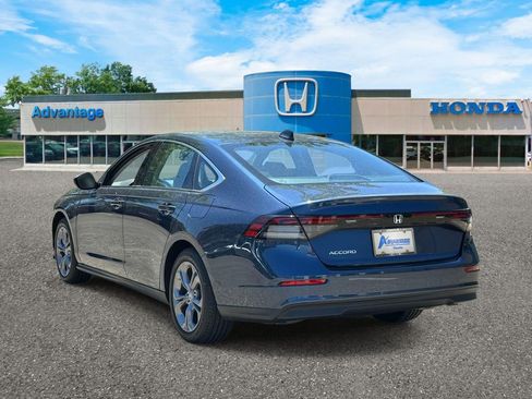Used 2024 Honda Accord EX image 5