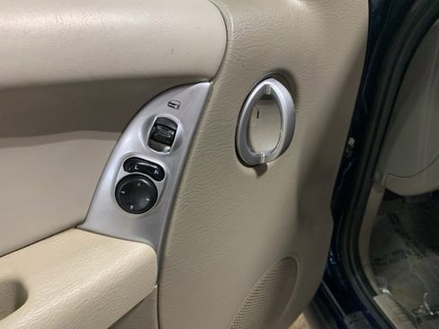 Used 2006 Jeep Liberty Limited image 18