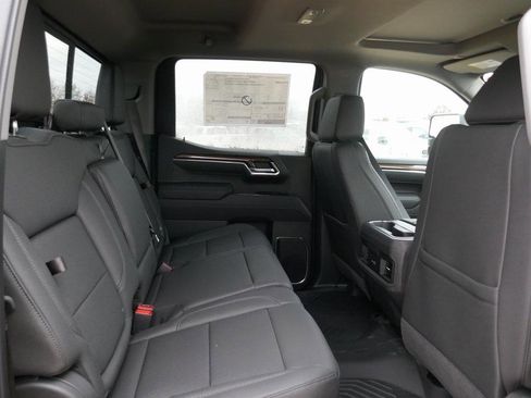 New 2026 Chevrolet Silverado 1500 LT Trail Boss w/ Convenience Package II image 11