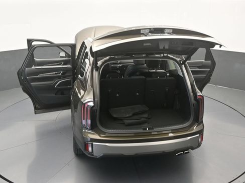 Used 2025 Kia Telluride EX w/ EX Captain's Chair Package FWD image 71