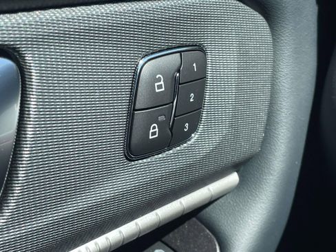 New 2026 Ford Explorer ST-Line w/ ST-Line Street Pack image 19