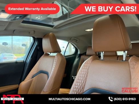 Used 2020 Lexus UX 250h w/ Premium Package image 22