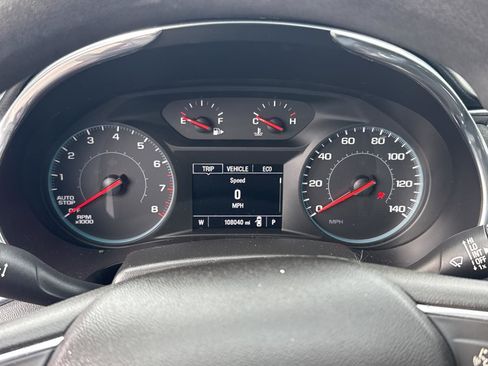 Used 2018 Chevrolet Malibu LT image 11