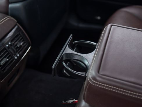 Used 2017 Lexus LS 460 RWD image 16