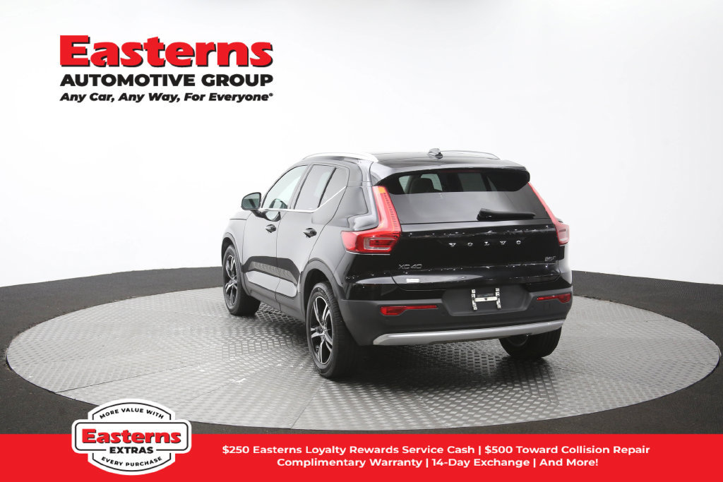 Used 2023 Volvo XC40 B5 Plus AWD/4WD image 67