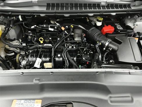 Certified 2022 Ford Edge Titanium w/ Class II Trailer Tow Package image 34