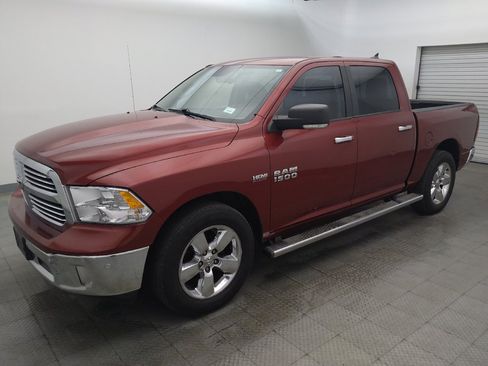 Used 2015 RAM 1500 Lone Star RWD image 2
